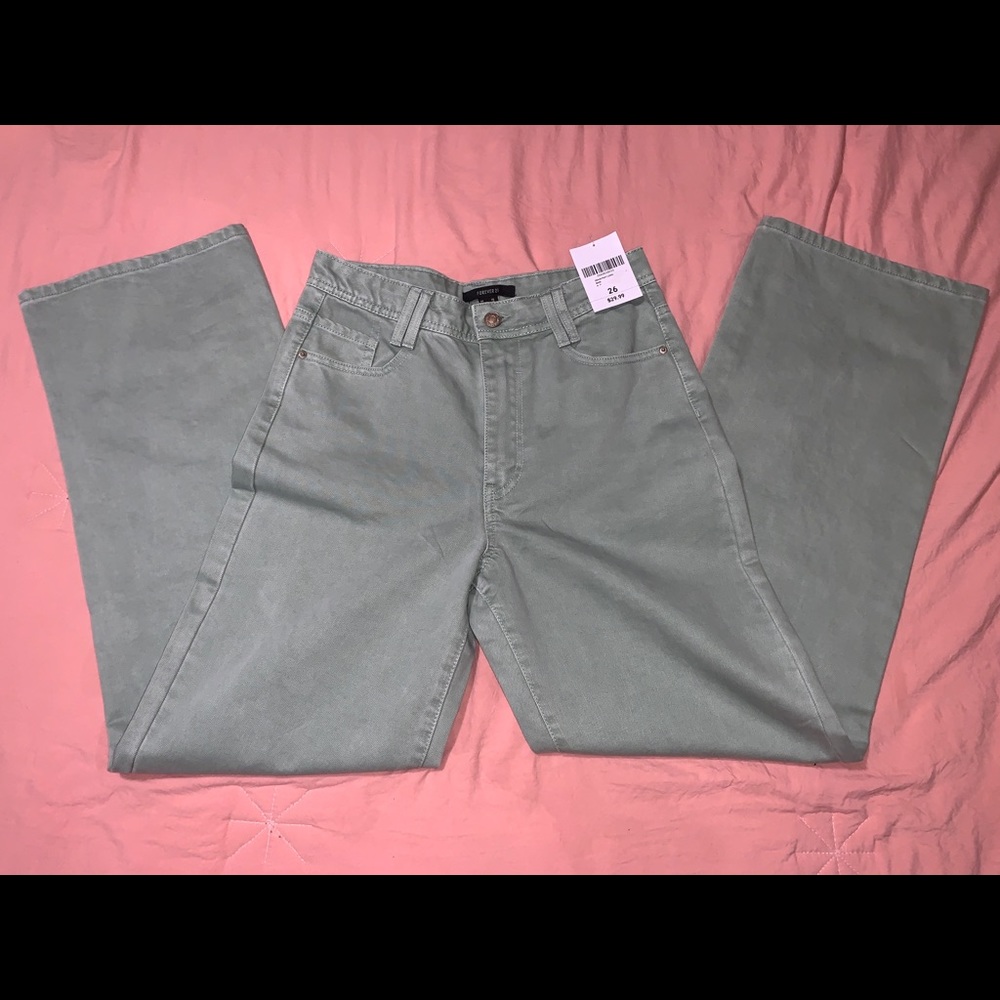 BRAND NEW WITH TAGS Forever 21 Jeans